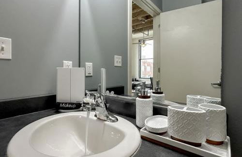 West Loop - City Views With In & Out Parking 4 - Foto 49