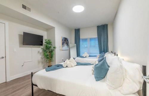 Blue Breakaway with Free Parking and Sleeps 9, Book 7 days, Get 20 Percent OFF - Foto 4