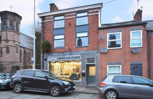 Antrobus Deluxe Apartments by YourStays - Photo 39