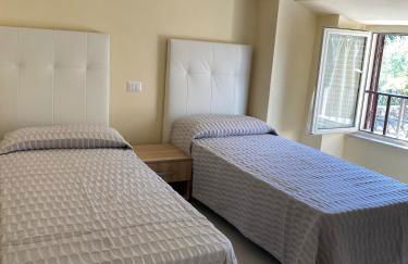 Intera casa in centro storico a 800mt dal mare - Photo 7