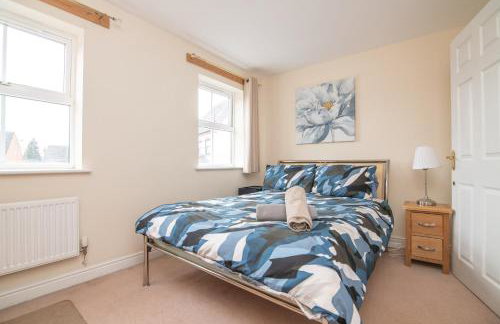 Fantastic 4 bed house with 3 bathrooms in pleasant location - Foto 11