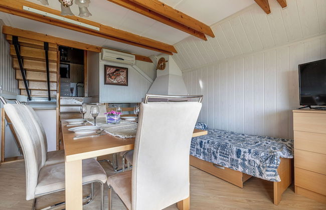 Vineyard Cottage Hocevar With Sauna - Photo 12