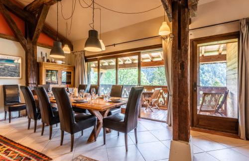 Spacieuse Ferme 6 Chambres aux Gets, 17 Pers, 4 SDB, Balcon, Wi-Fi, Parking Privé, Navette Hiver - FR-1-671-118 - Foto 3