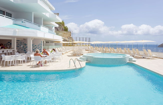 Hotel HSM Sándalo Beach - Photo 27