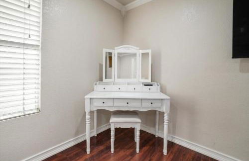 Grand 5BR 2 5B Villa with Pool & Hot Tub - Foto 16