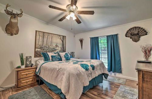 Cozy Hale Home Between Long and Loon Lakes! - Foto 7