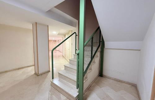 Encantador Ático a 2,6 km de la Playa - Foto 50