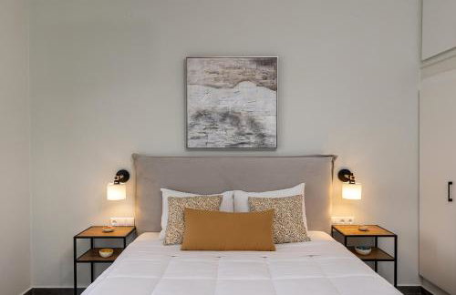 Elia Syros - Photo 26