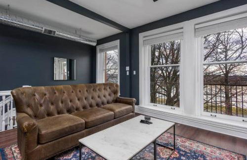 Flats on Front - Riverfront Gem Fast Wi-Fi 3F - Foto 1