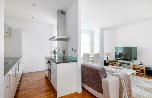 Scenic 2-Bed in Canary Wharf - Foto 10