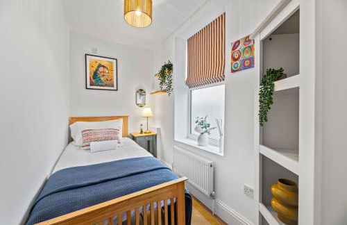 The Chester Nook - Handbridge Home with Parking - Photo 15