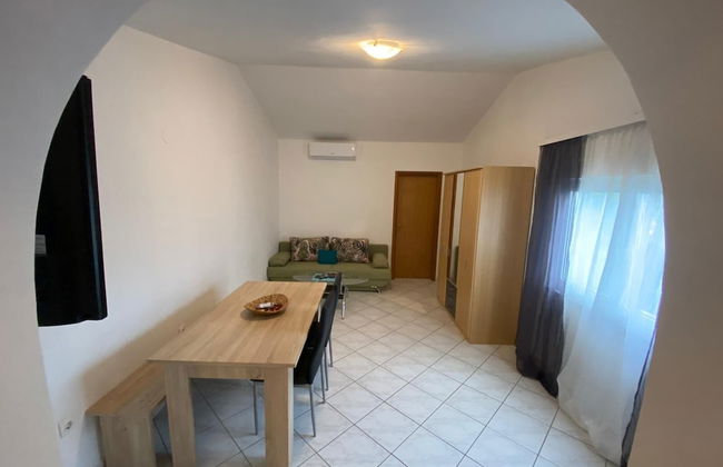 Apartment Mato With 1 Bedroom - Photo 3