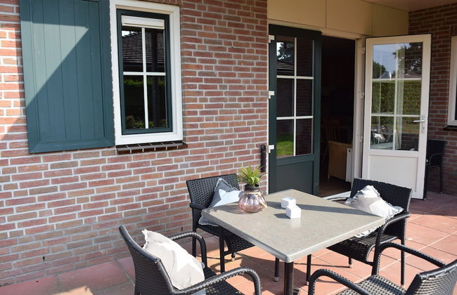 Bungalow in Netherlands With Garden Terrace - Foto 11