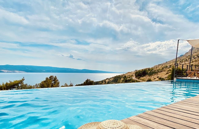 Villa Forte-the Exclusive Private Villa With Amazing sea View Located in Mimice - Photo 44