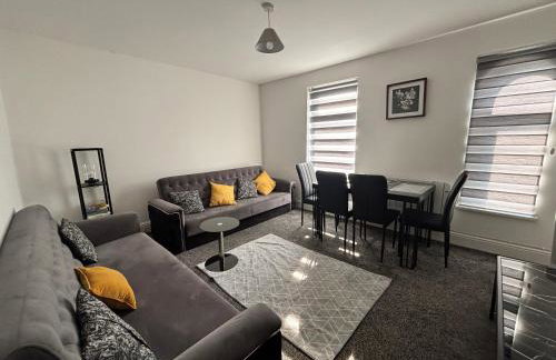 1 Bedroom Flat - Manchester Airport Apartment - 7 mins to MAN - Staycations & Business stays! - Foto 4