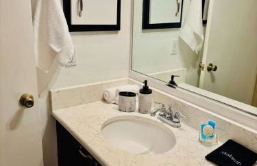 Heart of The Villages, Near Sumter Landing! 2BR-2BA New Golf Cart-Guest IDs included! - Foto 18