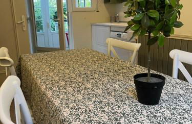 Dans Maison privée Appartement de charme, 70m2 avec pergola Et jardin à 15min centre de Strasbourg Chez Regine - Foto 4