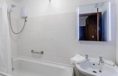 Mill Farm Cottages - The Nook - Photo 13