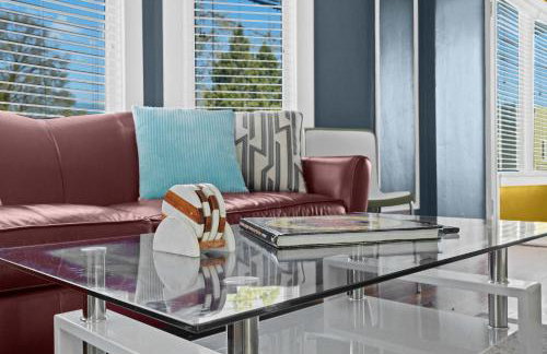 Cozy & Creative Top Unit in Lou's Arts District - Foto 11