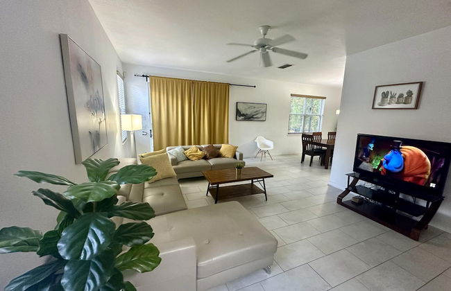 Panoramic 4BR Superior Pool Home Near Disney - Foto 15