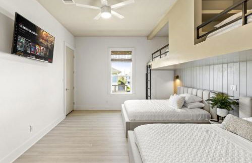 500 ft to beach Upscale Beach Home Golf Cart with Fire pit For 14 - Foto 26