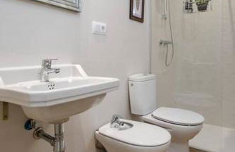 Lovely Designed House Connected To Center - Foto 37