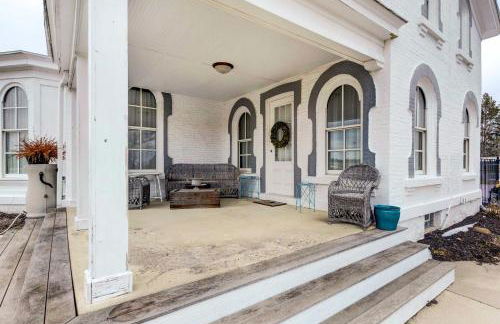 Historic Brookfield Farm Home about 14 Mi to Milwaukee - Foto 28