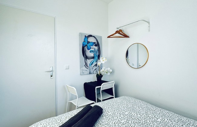 Cozy 3BR Apt with Garden Sleeps 10 - Foto 72