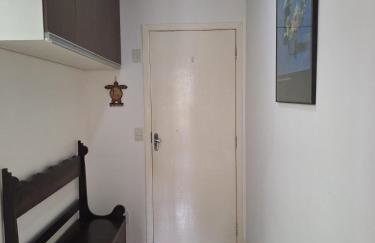 Apto 2 ambientes 1 quarto e a sala Cond Reserva do Sahy - Foto 65