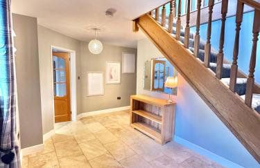 Serene Retreat - Hot Tub - Pool Table - Close to New Forest and Bournemouth Beach - Sleeps 12 - Foto 79