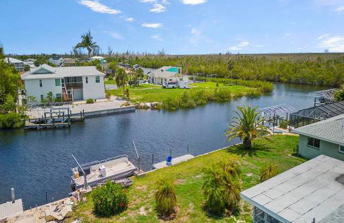 Salty Sunrise by Distinctive Beach Rentals - Foto 57