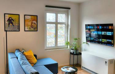 Sova Haus Chorzow, Katowice, Stadion Śląski, 24h Self check-in, Free parking, Shops 1 min walk, No Elevator-3rd floor - Foto 6