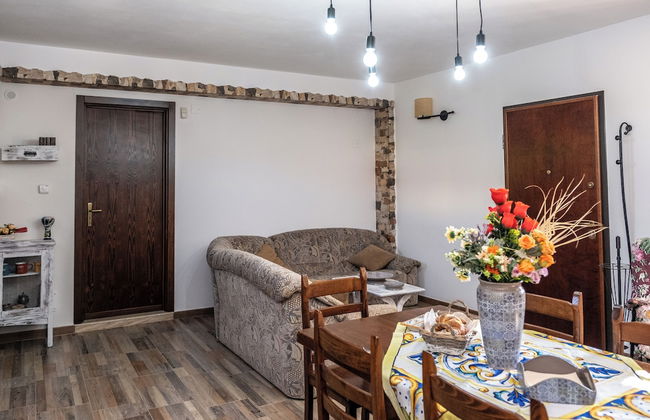 Un Posto Al Sole - Caltanissetta - Foto 17