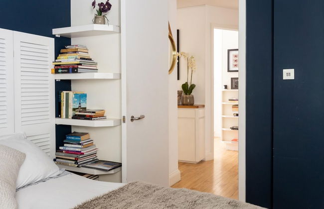 NEW Stunning 5BD Kensington House - Photo 2