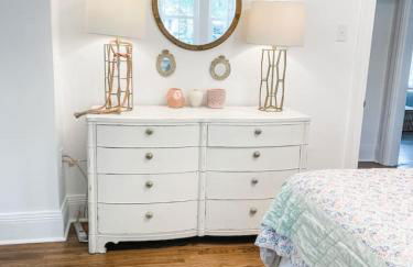 Adorable 1BR Apt. w KING bed 1 m. to square - Foto 23