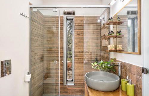 Olive Lemon Biophilic House & Lush Forest Garden - Foto 19