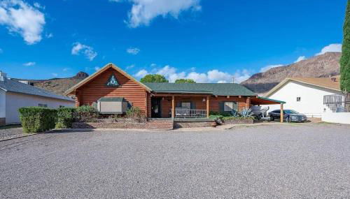 Kingman Cabin - Photo 2