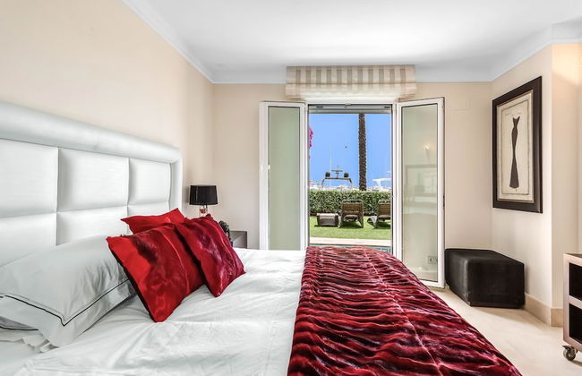 YOLO Spaces – Sotogrande Marina Boutique Apartment - Foto 8