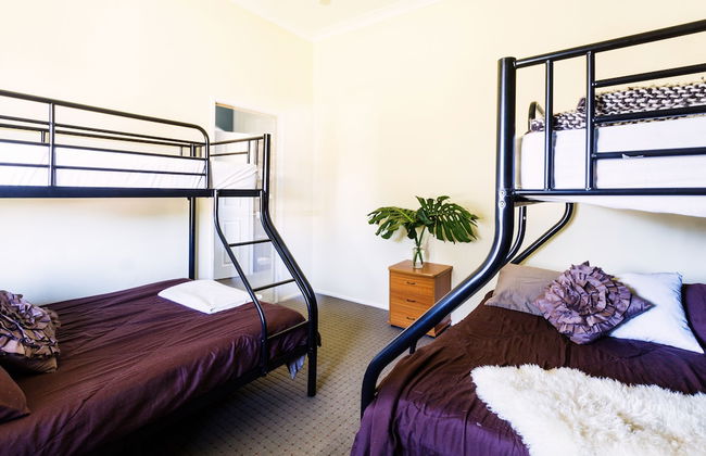 Coal d' Vine Cottage - Cessnock NSW - Photo 7