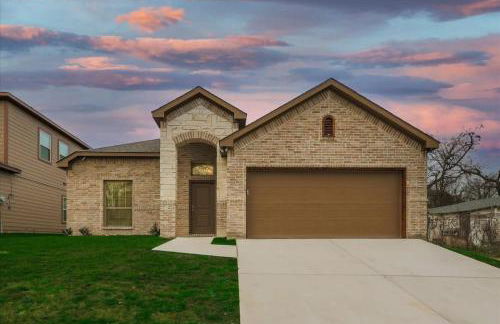 Your Vibrant Dallas Getaway Home - Foto 37