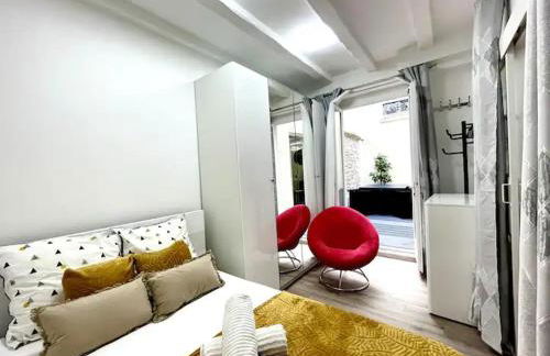 Exceptionnelle maison de ville ✧Cour privée ✧Métro - Foto 2