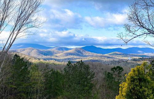 Huge Blairsville Cabin Game Room and Mtn View! - Foto 39