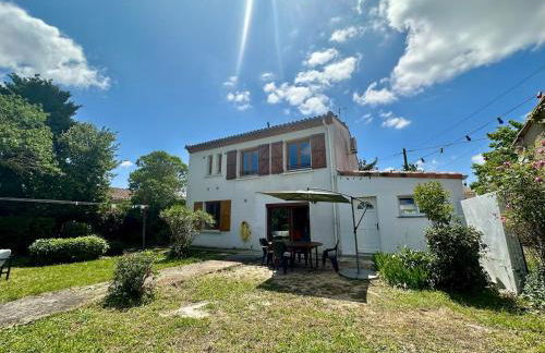 Maison tout confort proche centre avec jardin - Foto 6