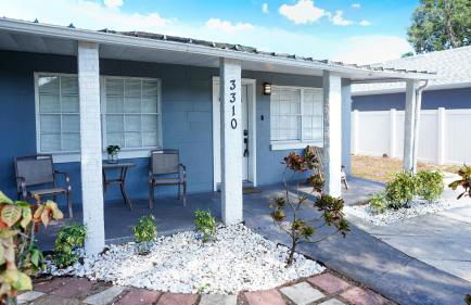 Cozy Tampa Getaway, 2 Bedrooms, minutes from Downtown & Busch Gardens - Foto 16