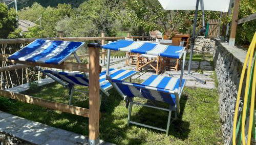 A & B Holiday Home - Photo 2