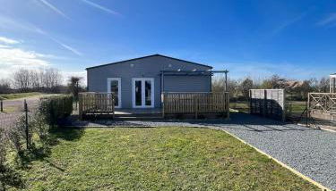 Joli chalet, jardin clos, terrasse, 2chambres - Foto 3