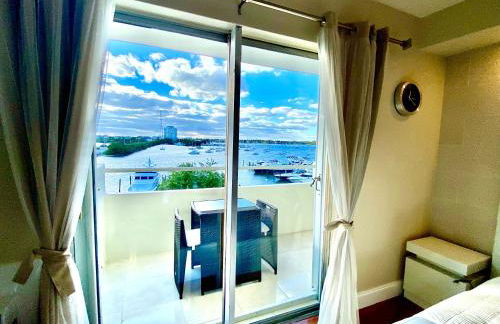 Modern waterfront apartment with Miami Skyline view, free parking 5 mins drive to Miami Beach - Foto 6