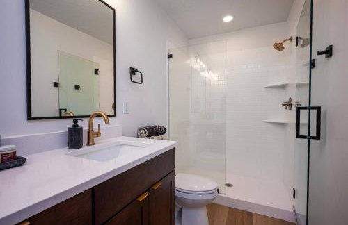 Modern Mountain Escape R5054Snowbasin Ski Getaway - Foto 22