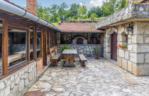 4 Bedroom Nice Home In Radovanci - Photo 15