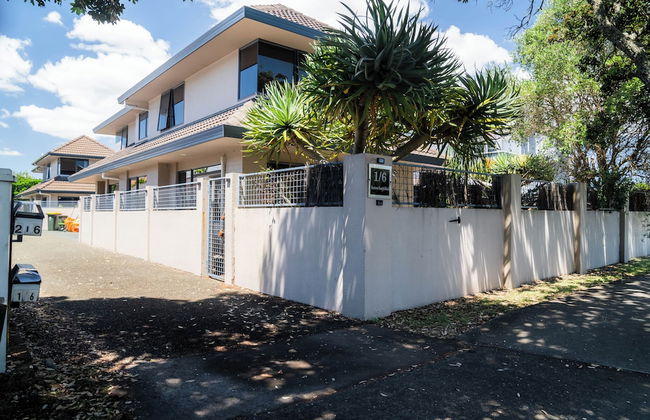 Spacious Eastern Beach Home by Zodiak Stays - Foto 25